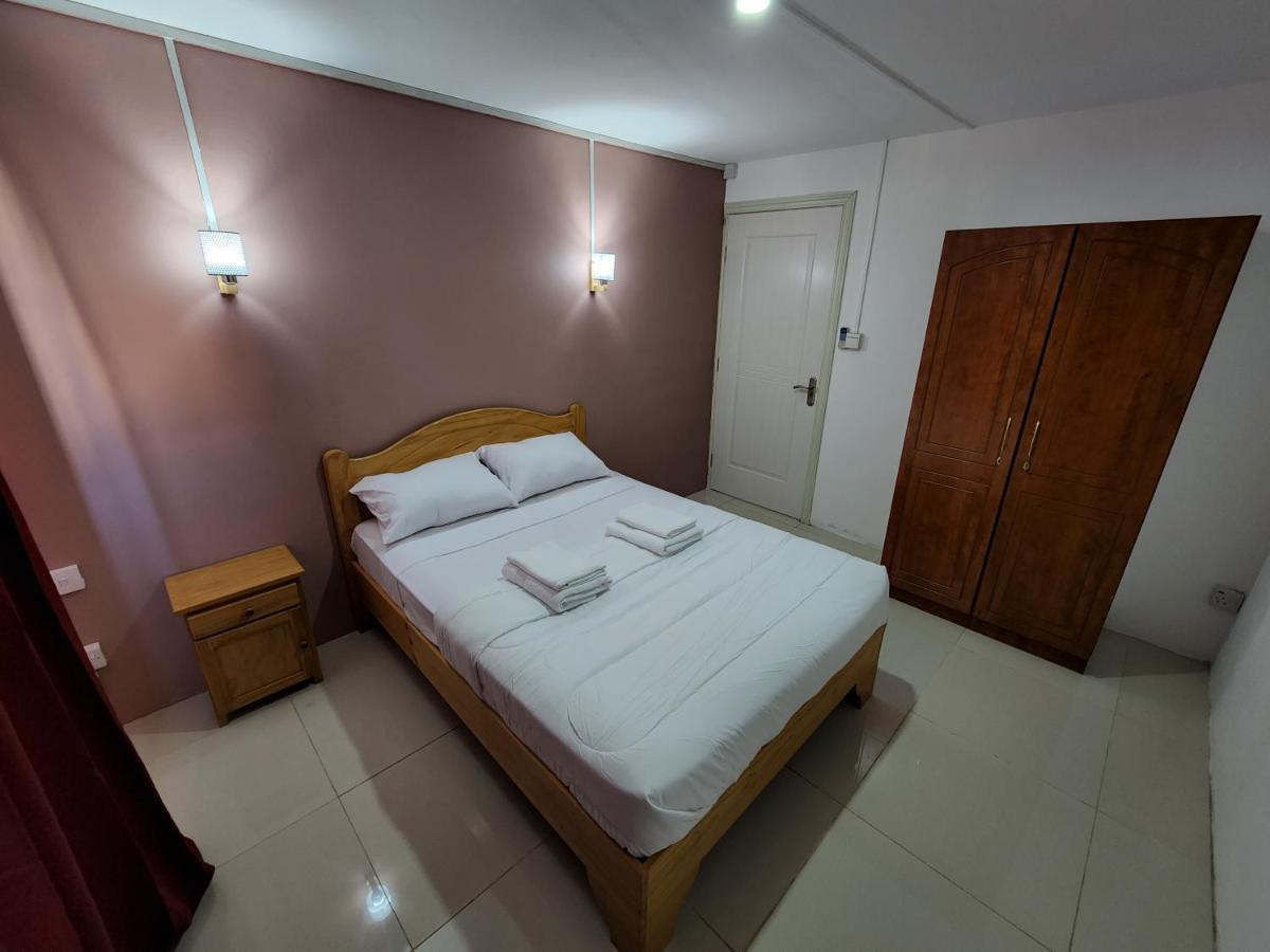 Sunsetview Beach Apartment Flic en Flac Luaran gambar