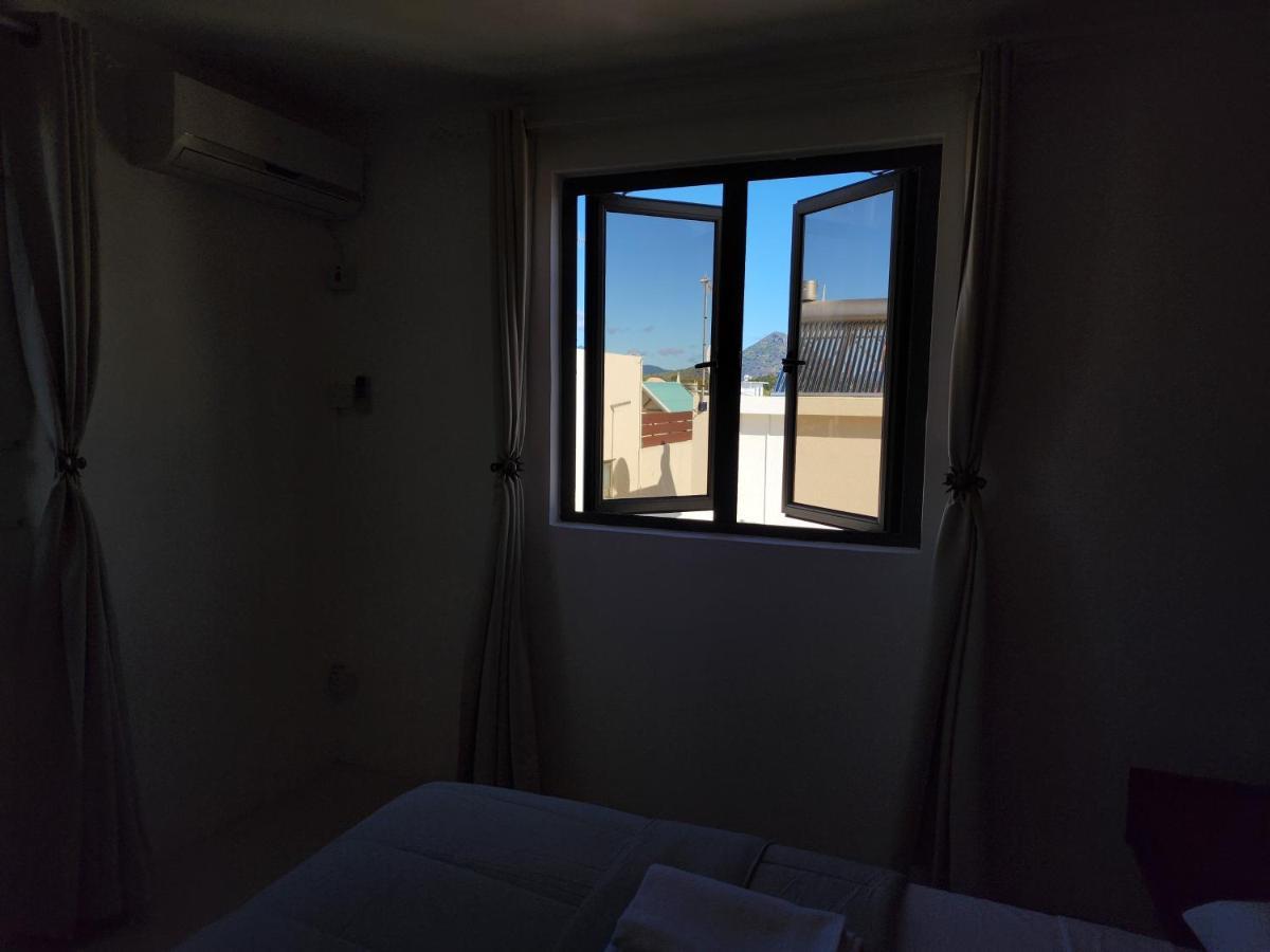 Sunsetview Beach Apartment Flic en Flac Luaran gambar